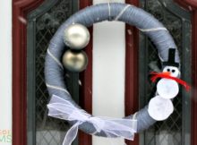 DIY Snowman Wreath Winter Front Door Decor