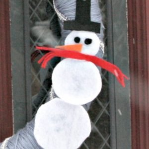 DIY Snowman Wreath Winter Front Door Decor
